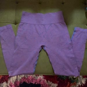 Pink and blue seamless leggings